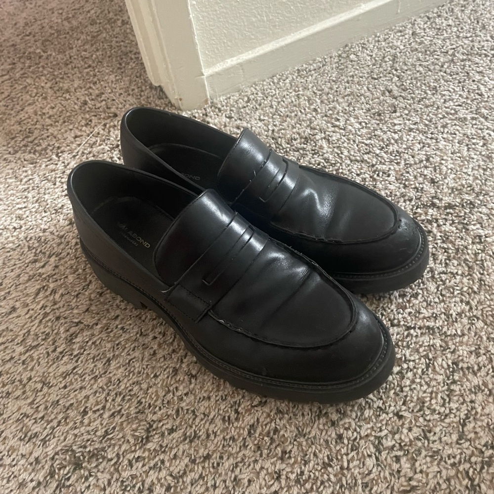 Vagabond Leather Black Loafers